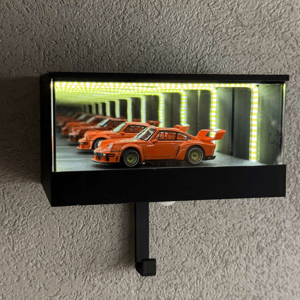 🎁Last Day Promotion 50% OFF🔥Auto Garage Key Holder - Interactive Opening Door
