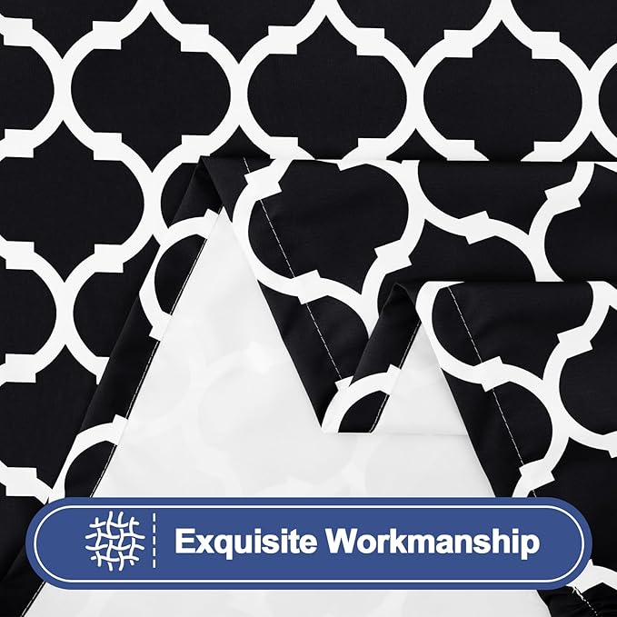 Outdoor courtyard waterproof, oil-proof and stain-proof tablecloth three-piece set