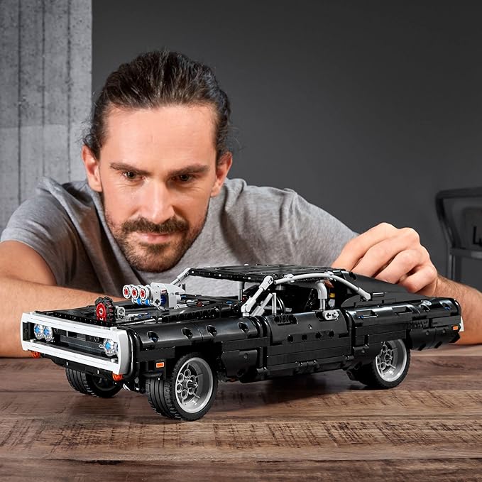 Furious Dom's Dodge Charger 42111 Building Toy