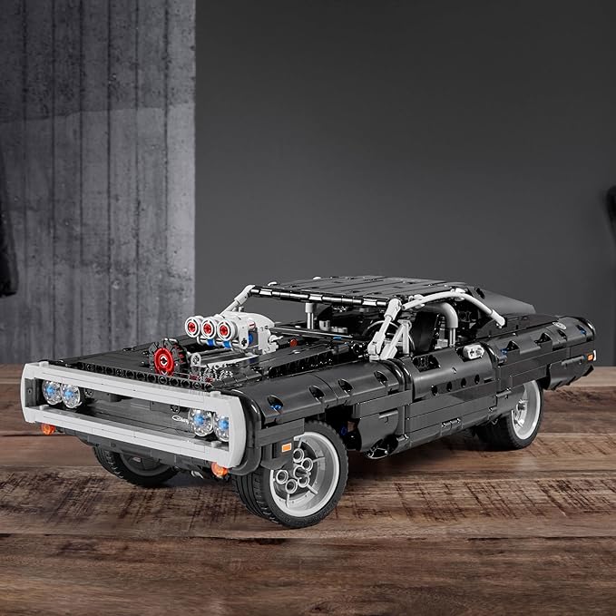Furious Dom's Dodge Charger 42111 Building Toy