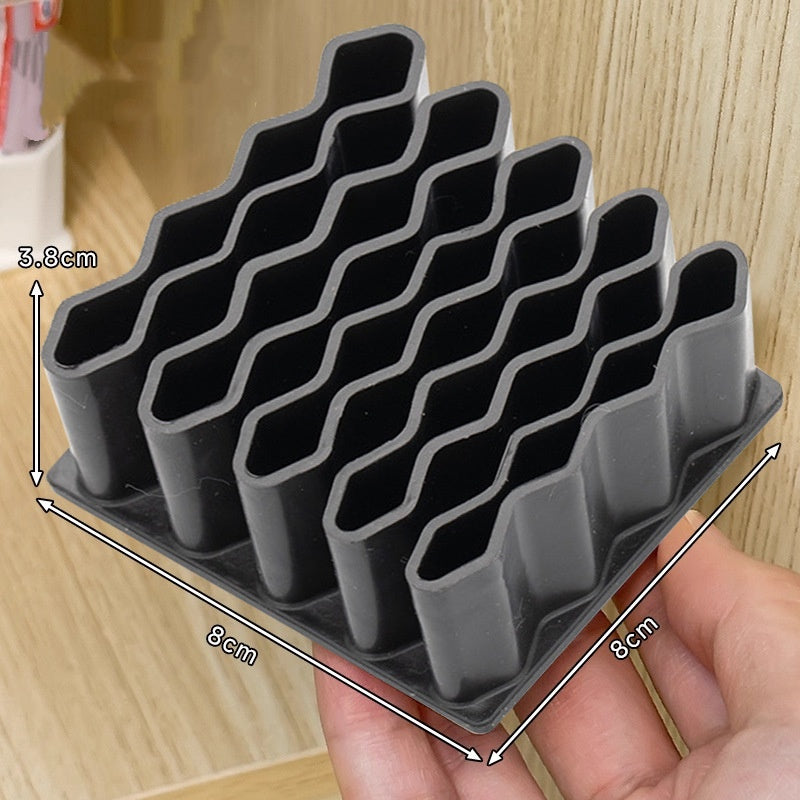Multifunctional office supplies storage box, capable of holding ointments, makeup brushes and office items